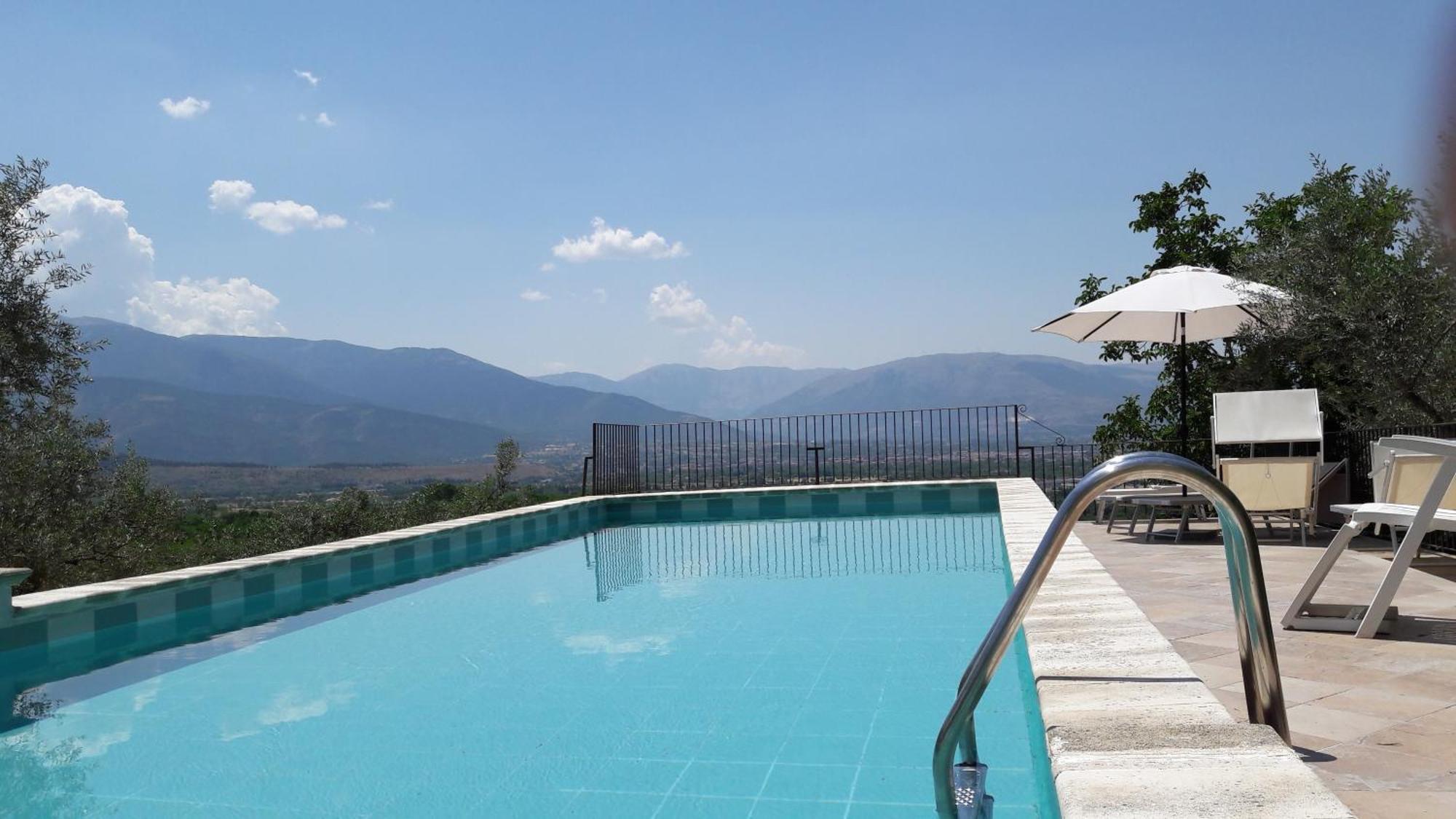 Rocca Lorenizo Pacentro ภายนอก รูปภาพ